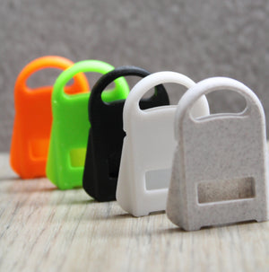 reusable can lid sealer on soda can